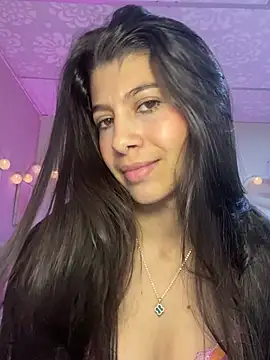 Lenapink19 online show from February 13, 2026, 10:39 pm