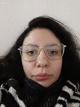 Snapshot of marmary84 chatting on July 12, 2026, 4:31 pm marmary84 online show from July 12, 2026, 4:31 pm