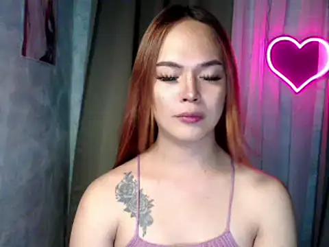 Snapshot of sweetsassyxx chatting on December 4, 2025, 5:43 pm sweetsassyxx online show from December 4, 2025, 5:43 pm