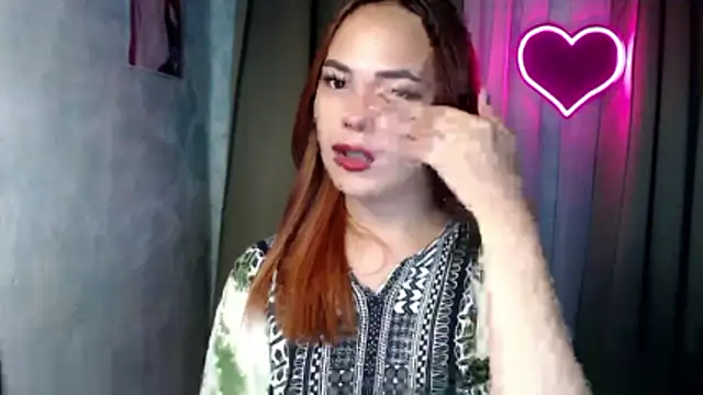 Snapshot of sweetsassyxx chatting on December 16, 2025, 6:13 pm sweetsassyxx online show from December 16, 2025, 6:13 pm