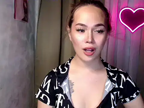 Snapshot of sweetsassyxx chatting on December 20, 2025, 5:36 am sweetsassyxx online show from December 20, 2025, 5:36 am