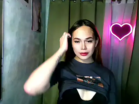 Snapshot of sweetsassyxx chatting on January 12, 2026, 12:21 pm sweetsassyxx online show from January 12, 2026, 12:21 pm