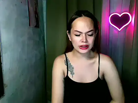 Snapshot of sweetsassyxx chatting on January 15, 2026, 5:34 am sweetsassyxx online show from January 15, 2026, 5:34 am