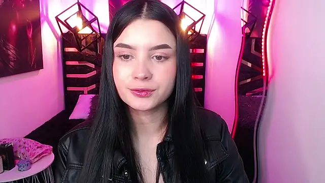 Snapshot of Natalie_loffreda chatting on April 28, 2026, 8:14 pm Natalie loffreda online show from April 28, 2026, 8:14 pm