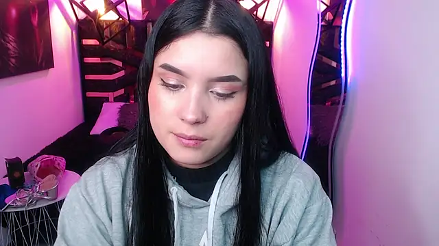 Snapshot of Natalie_loffreda chatting on April 29, 2026, 8:04 pm Natalie loffreda online show from April 29, 2026, 8:04 pm