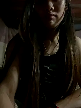 Snapshot of PhanHaa chatting on November 13, 2025, 1:48 am PhanHaa online show from November 13, 2025, 1:48 am