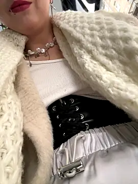 EveLittleSinner online show from October 26, 2025, 10:54 am