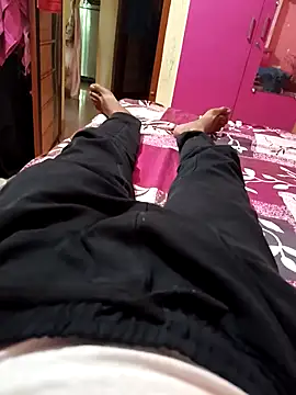 Alimbaby online show from November 24, 2025, 11:10 am