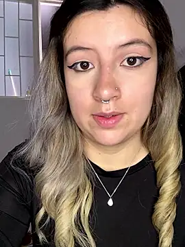 Snapshot of Blair_Bunnyy chatting on January 15, 2026, 4:00 pm Blair Bunnyy online show from January 15, 2026, 4:00 pm