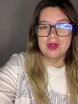 Snapshot of Blair_Bunnyy chatting on February 26, 2026, 8:35 am Blair Bunnyy online show from February 26, 2026, 8:35 am