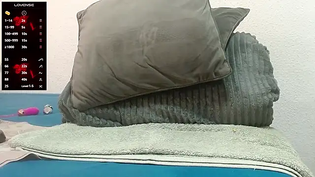 Snapshot of JackieWilliams_ chatting on October 23, 2025, 9:19 am JackieWilliams online show from October 23, 2025, 9:19 am