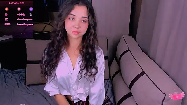 Dilara Mee online show from October 24, 2025, 5:53 pm