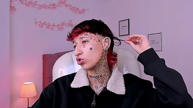 Luci Rose online show from March 10, 2026, 4:12 pm