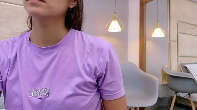 Snapshot of Ashley_HotGirl chatting on December 22, 2025, 7:55 pm Ashley HotGirl online show from December 22, 2025, 7:55 pm