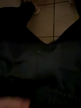 Dicksxd online show from November 7, 2025, 9:48 pm