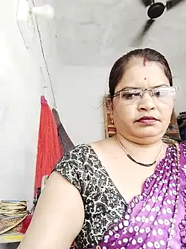 Bhavna hot online show from October 6, 2025, 8:34 am