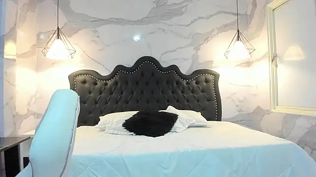 anna2809 online show from September 24, 2025, 12:30 pm