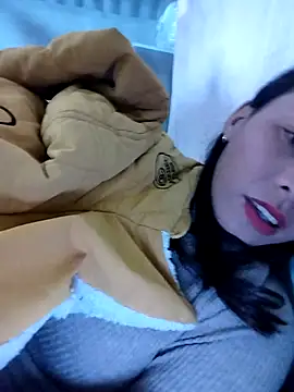 Sinejdk3 online show from November 18, 2025, 9:41 pm