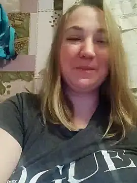 Kiss Eva online show from January 6, 2025, 3:19 pm