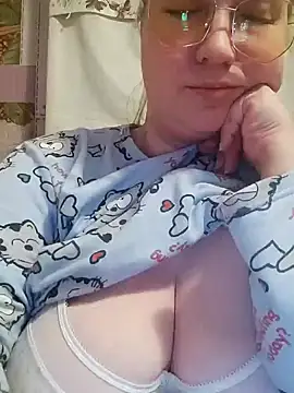 Kiss Eva online show from January 28, 2025, 6:07 pm