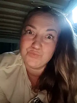 Kiss Eva online show from September 10, 2025, 8:31 pm