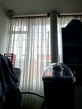 CurvyLust x online show from November 6, 2025, 3:35 pm