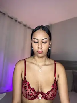 Snapshot of MiilaBlake chatting on February 22, 2026, 7:56 pm MiilaBlake online show from February 22, 2026, 7:56 pm