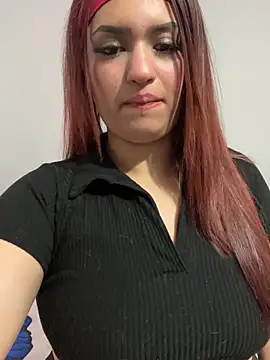 naomirouse  online show from September 11, 2025, 2:22 am