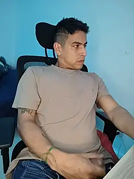 Juann-cock online show from February 17, 2026, 4:09 am