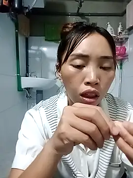 Snapshot of sulove_xx chatting on September 27, 2025, 3:17 pm sulove xx online show from September 27, 2025, 3:17 pm