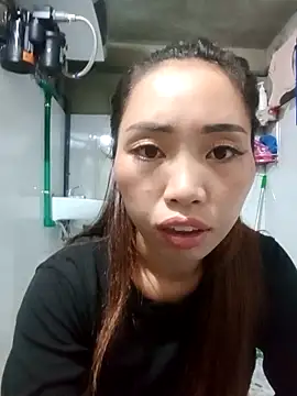 Snapshot of sulove_xx chatting on October 9, 2025, 11:03 pm sulove xx online show from October 9, 2025, 11:03 pm