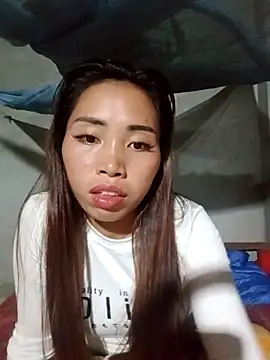 Snapshot of sulove_xx chatting on October 11, 2025, 11:42 am sulove xx online show from October 11, 2025, 11:42 am