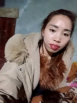 Snapshot of sulove_xx chatting on January 15, 2026, 4:44 pm sulove xx online show from January 15, 2026, 4:44 pm