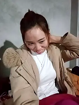 Snapshot of sulove_xx chatting on February 1, 2026, 2:37 pm sulove xx online show from February 1, 2026, 2:37 pm