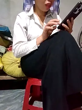 sulove xx online show from March 27, 2026, 11:37 pm