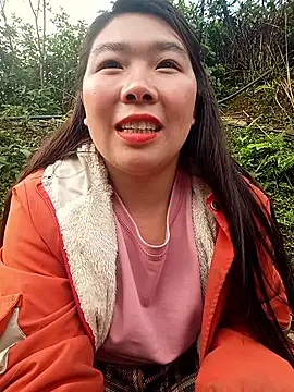 quynhkoolbae online show from March 1, 2026, 2:13 am