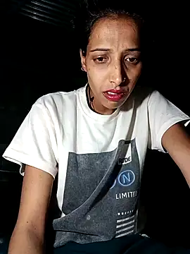 Pinki thakur 1 online show from May 15, 2026, 6:26 pm