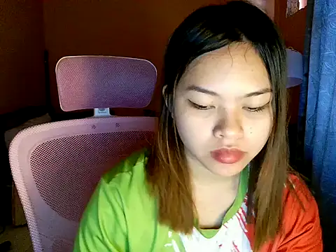 nanagrl online show from January 7, 2026, 12:35 am