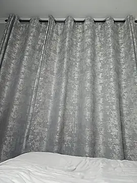 Snapshot of Indian_GlowingMiax chatting on May 5, 2026, 2:25 pm Indian GlowingMiax online show from May 5, 2026, 2:25 pm