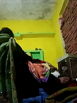 Rubi12A online show from December 18, 2025, 2:39 am