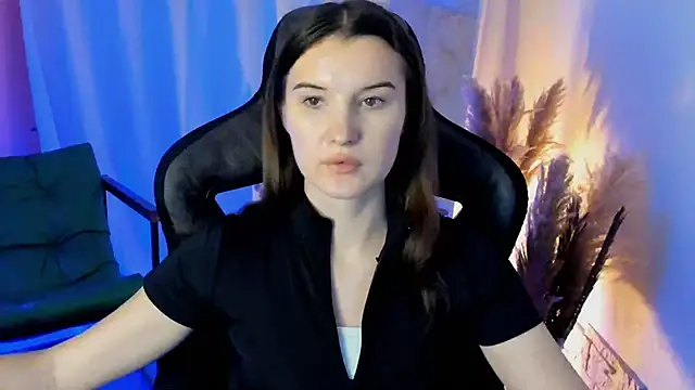 AgataWillis online show from October 28, 2025, 8:51 am