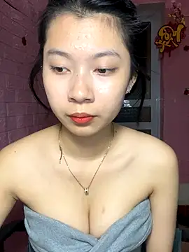 Snapshot of Phthao chatting on October 5, 2025, 3:10 pm Phthao online show from October 5, 2025, 3:10 pm