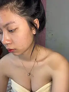 Snapshot of Phthao chatting on October 16, 2025, 2:29 pm Phthao online show from October 16, 2025, 2:29 pm
