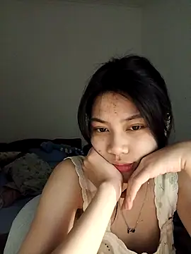 Snapshot of Katanh chatting on March 18, 2026, 1:36 pm Katanh online show from March 18, 2026, 1:36 pm