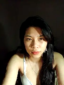 Snapshot of Katanh chatting on April 21, 2026, 11:49 am Katanh online show from April 21, 2026, 11:49 am