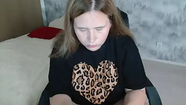 Snapshot of AdelinaLawson chatting on July 8, 2026, 8:08 am AdelinaLawson online show from July 8, 2026, 8:08 am