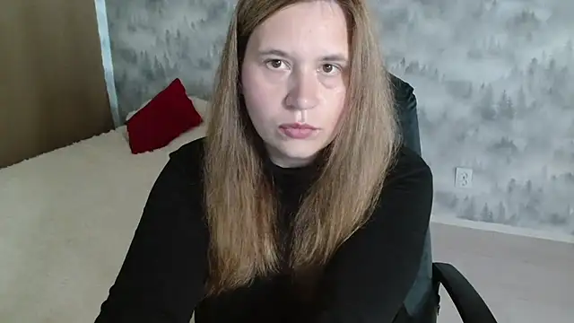 Snapshot of AdelinaLawson chatting on July 11, 2026, 9:45 am AdelinaLawson online show from July 11, 2026, 9:45 am