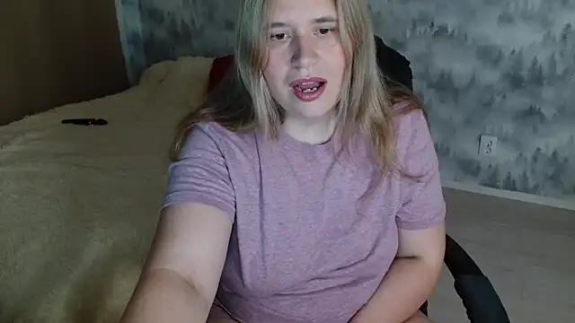 Snapshot of AdelinaLawson chatting on July 20, 2026, 8:50 am AdelinaLawson online show from July 20, 2026, 8:50 am