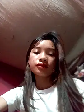 beobeo 2xx online show from September 29, 2025, 3:39 pm