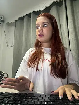 Snapshot of olivia_jass chatting on April 20, 2026, 2:09 pm olivia jass online show from April 20, 2026, 2:09 pm